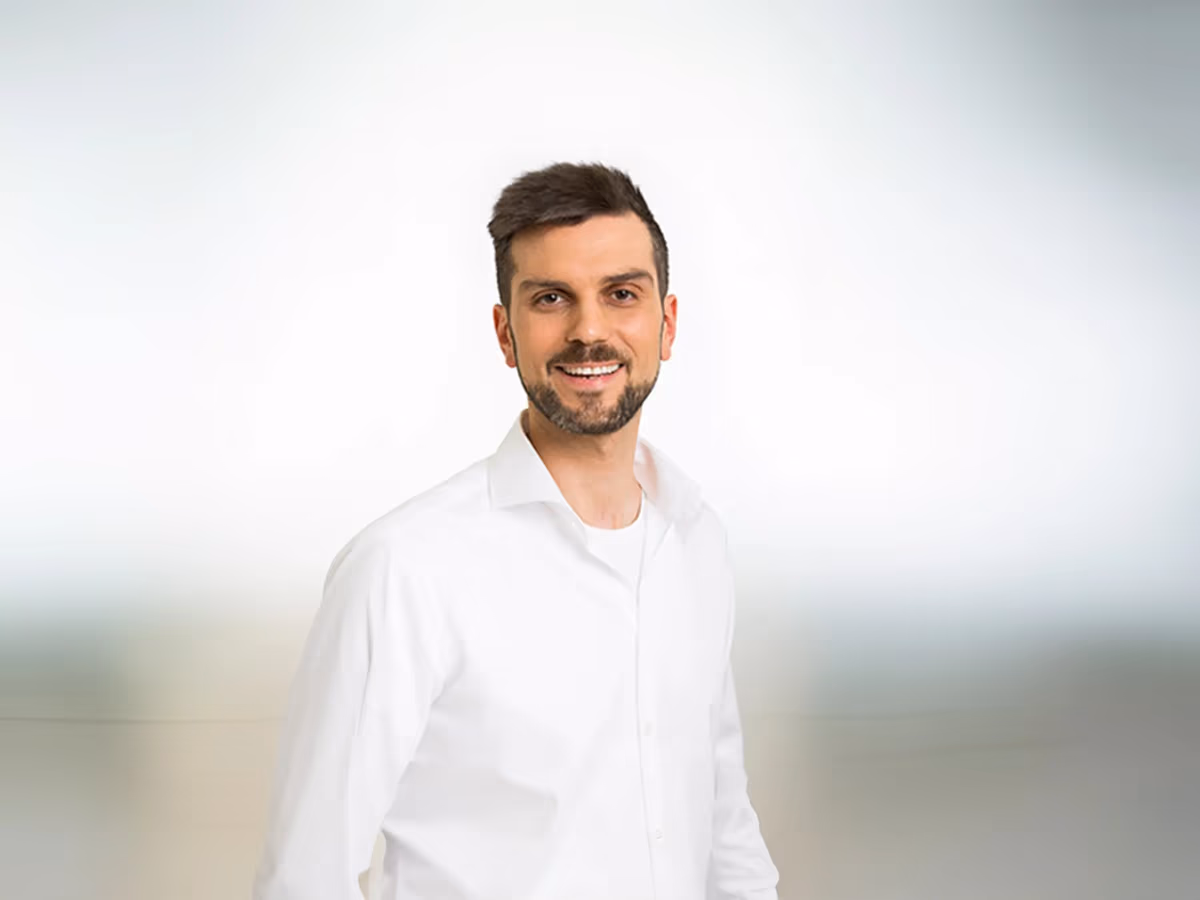 Florian Buchmüller – Naturopath & Osteopath